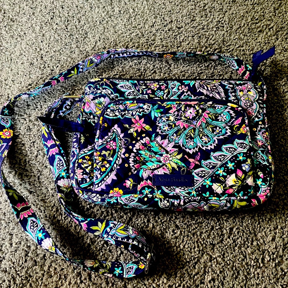 Vera Bradley RFID Little Hipster Bag in Purple with Multicolored Pattern
